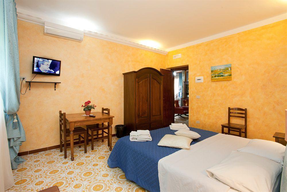 Kunesias B&B Cinisi Luaran gambar